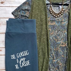 LuLaRoe Classic, Joy, Cassie